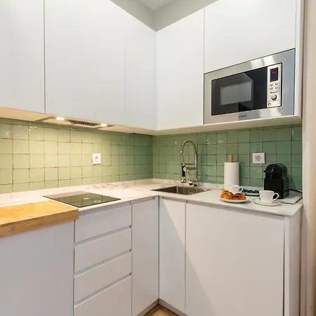 Apartment Conde Brand New Stylish *